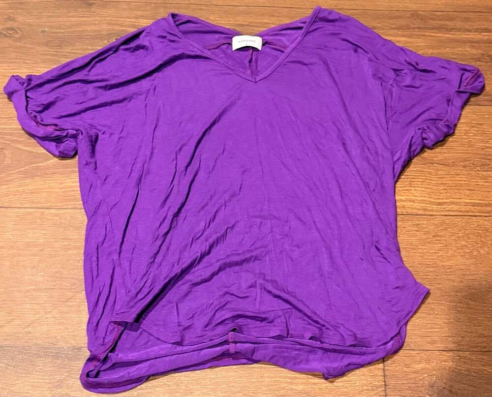Adrienne Madison Style Purple V-Neck Short Sleeve Casual Top Size S